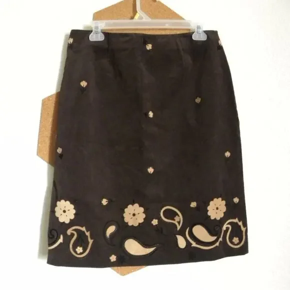 Grace Elements Brown Corduroy Pencil Skirt Beige Floral Accents Women size 10 - Picture 2 of 6